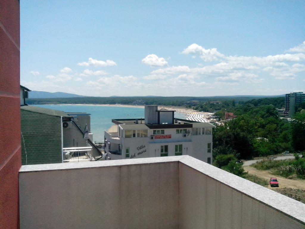 La Piazza Primorsko Rooms & Apartments エクステリア 写真