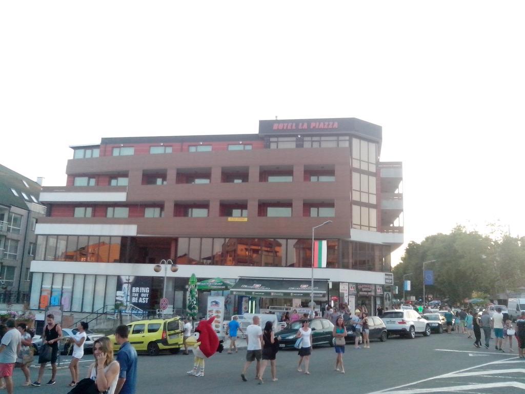 La Piazza Primorsko Rooms & Apartments エクステリア 写真