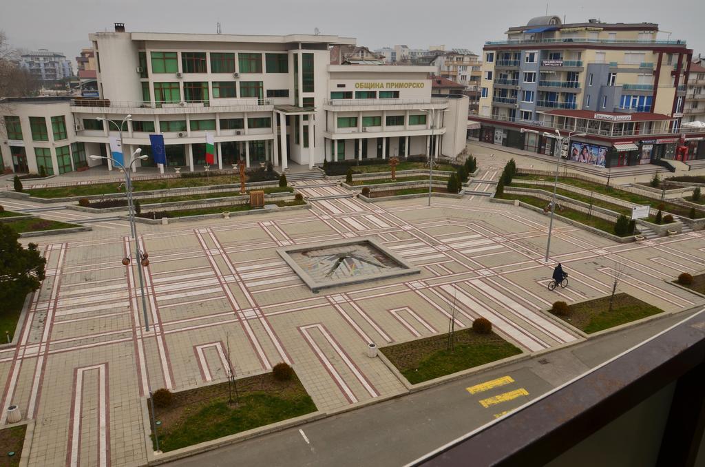 La Piazza Primorsko Rooms & Apartments エクステリア 写真