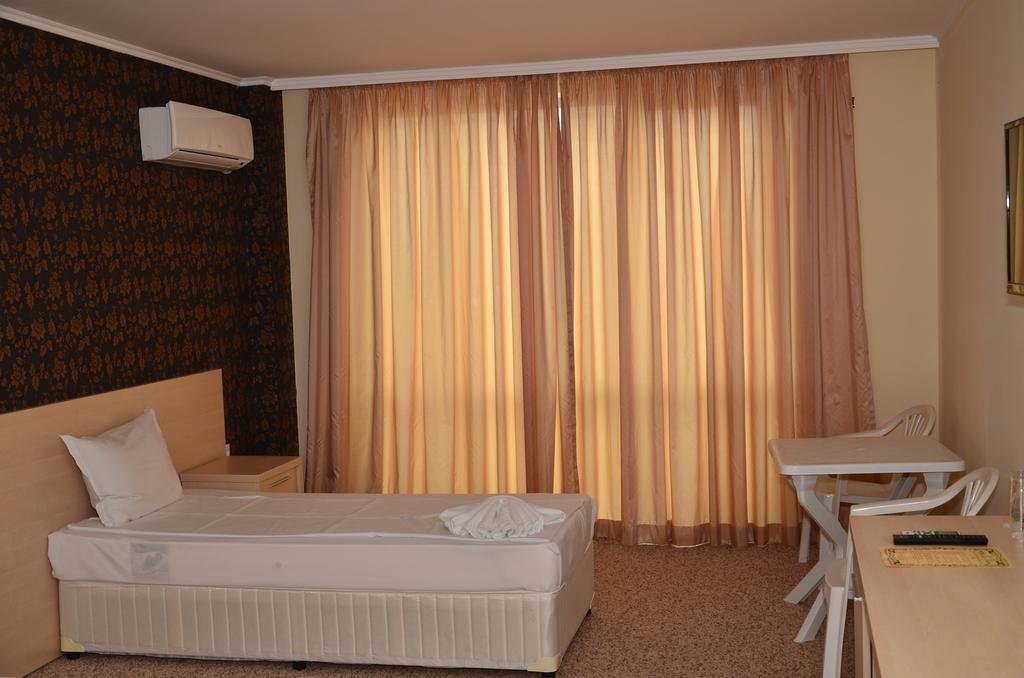 La Piazza Primorsko Rooms & Apartments 部屋 写真