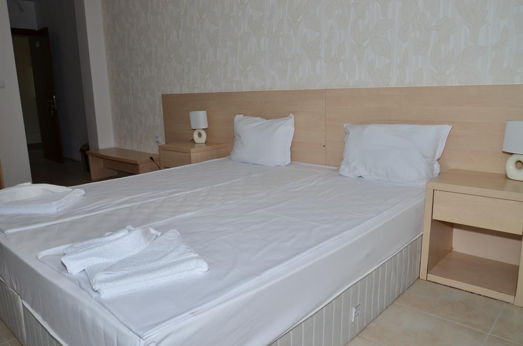 La Piazza Primorsko Rooms & Apartments 部屋 写真